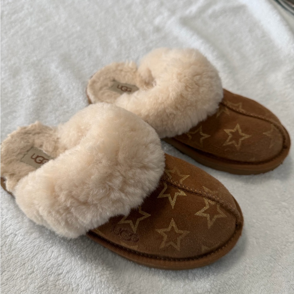 UGG Kids' Brown Starry Slippers
